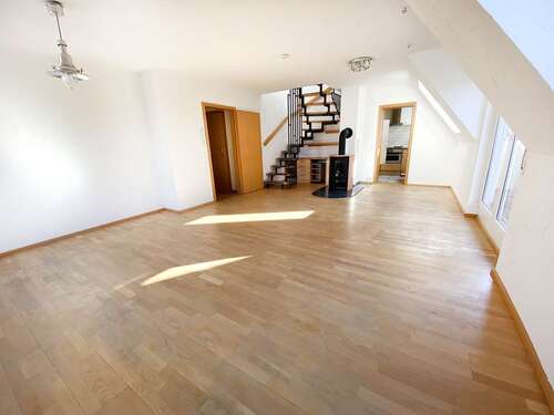 Foto - Wohnung zum Mieten in Kirchheim 920,00 € 81 m²