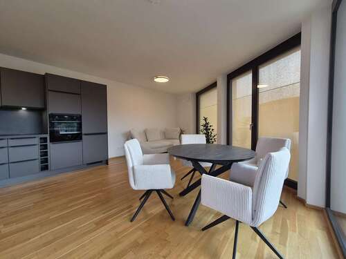 Foto - Wohnung zum Mieten in Dresden 1.770,00 € 92.13 m²