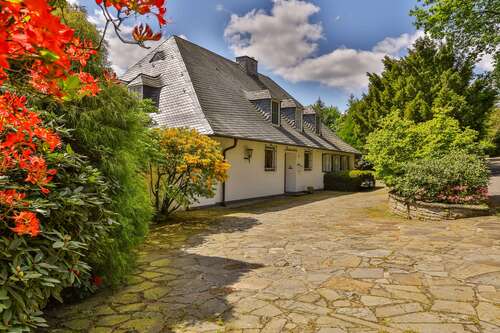 Foto - Haus zum Kaufen in Essen 1.850.000,00 € 540 m²