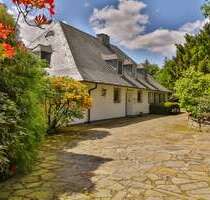 Haus zum Kaufen in Essen 1.850.000,00 € 540 m²