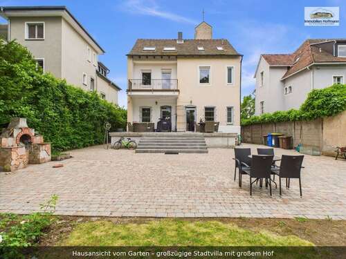 Foto - Haus zum Kaufen in Hanau 1.095.000,00 € 241 m²