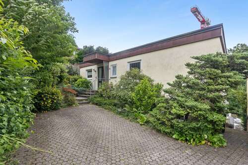 Foto - Haus zum Kaufen in Waldkirch 699.000,00 € 180 m²