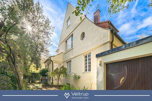 Foto - Haus zum Kaufen in Gräfelfing 2.575.000,00 € 251 m²