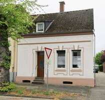 Haus zum Kaufen in Duisburg 349.800,00 € 136.39 m²