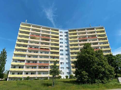 Foto - Wohnung zum Mieten in Brandenburg an der Havel 232,57 € 35.78 m²