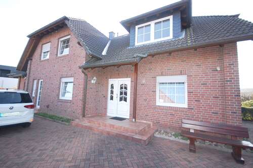 Foto - Haus zum Kaufen in Rötgesbüttel 820.000,00 € 337 m²