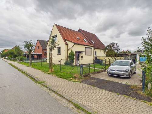 Foto - Haus zum Kaufen in Cremlingen 299.000,00 € 238.15 m²