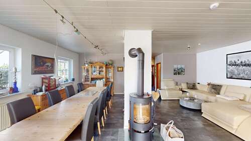 Foto - Haus zum Kaufen in Rheinstetten Forchheim 1.049.000,00 € 357 m²