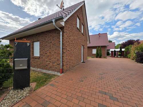 Foto - Haus zum Kaufen in Garrel-Petersfeld 620.000,00 € 72 m²