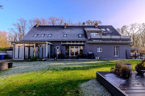 Foto - Haus zum Kaufen in Petzow 998.000,00 € 299 m²