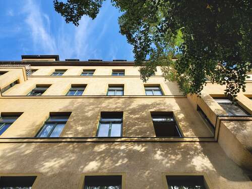 Foto - Wohnung zum Mieten in Halle (Saale) 679,00 € 81 m²