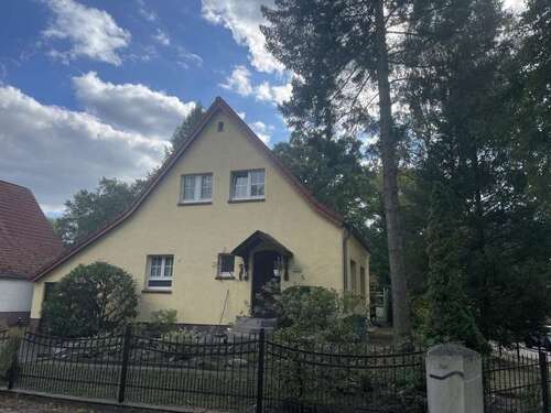 Foto - Haus zum Kaufen in Kleinmachnow 350.000,00 € 92 m²