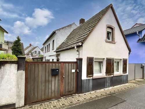 Foto - Haus zum Kaufen in Ludwigshafen 295.000,00 € 121.36 m²