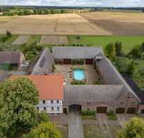 Haus zum Kaufen in Niedergörsdorf 659.000,00 € 335 m²