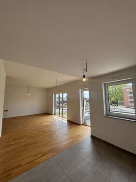 Foto - Wohnung zum Mieten in Leverkusen-Bergisch-Neukirchen 1.520,00 € 96.47 m²