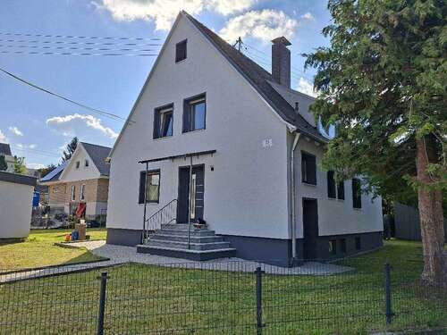 Foto - Haus zum Kaufen in Neusäß-Ottmarshausen 847.000,00 € 140 m²