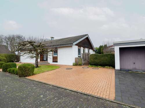 Foto - Haus zum Kaufen in Schloß Holte-Stukenbrock 455.000,00 € 124.64 m²