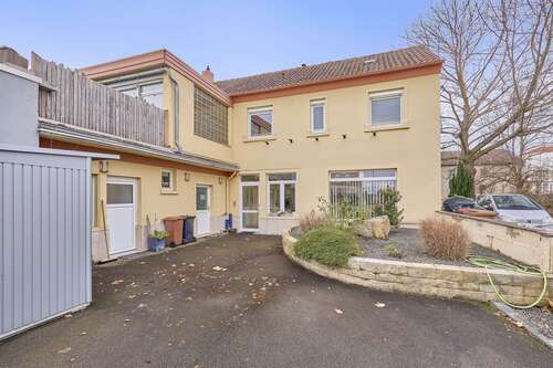 Foto - Haus zum Kaufen in Neustadt 298.000,00 € 151 m²