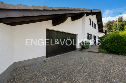 Foto - Haus zum Kaufen in Overath 590.000,00 € 274 m²
