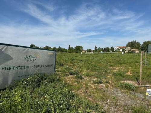 Foto - Grundstück zu verkaufen in Naunhof 135.675,00 € 405 m²