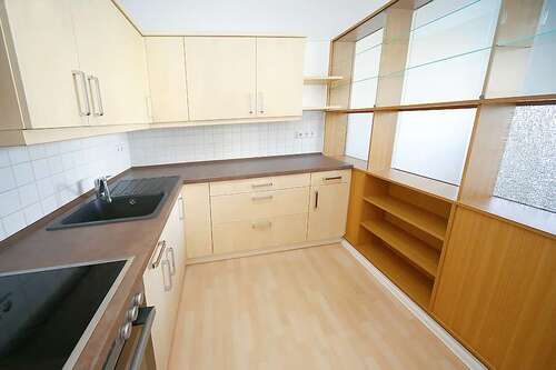 Foto - Wohnung zum Mieten in Lutherstadt Eisleben 323,00 € 56.27 m²