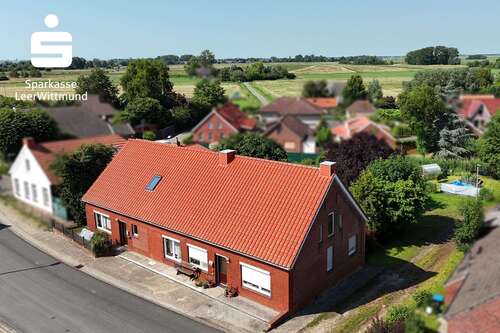 Foto - Haus zum Kaufen in Bunde 155.000,00 € 200 m²