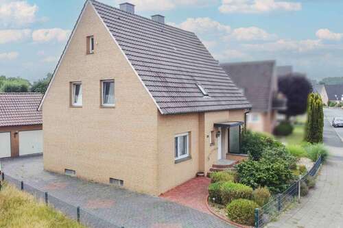 Foto - Haus zum Kaufen in Versmold 265.000,00 € 161.24 m²