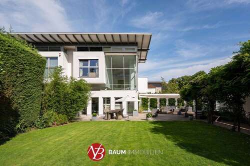 Foto - Haus zum Kaufen in Meerbusch 2.150.000,00 € 198 m²