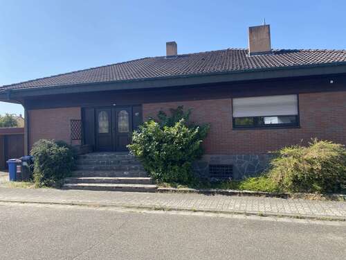 Foto - Haus zum Kaufen in Philippsburg 598.000,00 € 250 m²