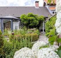 Haus zum Kaufen in Essen 990.000,00 € 275 m²