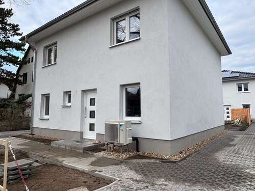 Foto - Haus zum Mieten in Berlin 2.650,00 € 137 m²