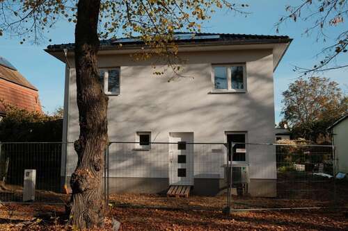 Foto - Haus zum Mieten in Berlin 2.650,00 € 137 m²