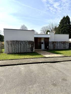 Foto - Haus zum Mieten in Mönchengladbach 2.000,00 € 178 m²