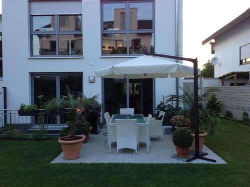 Foto - Haus zum Mieten in Hirschberg an der Bergstraße 2.800,00 € 189 m²