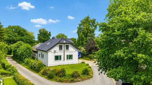 Foto - Haus zum Kaufen in Struxdorf 239.900,00 € 73.55 m²