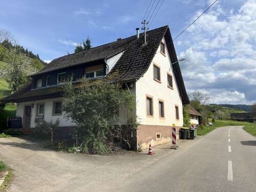 Foto - Haus zum Kaufen in Glottertal 445.000,00 € 157 m²
