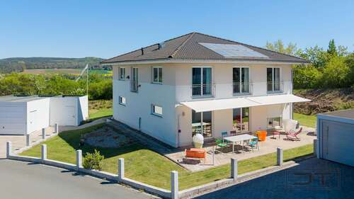Foto - Haus zum Kaufen in Bayreuth 896.000,00 € 238 m²