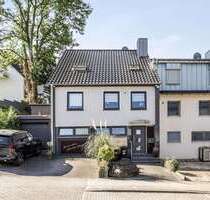 Haus zum Kaufen in Essen, Steele 450.000,00 € 120.85 m²