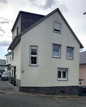 Foto - Haus zum Kaufen in Neuwied 240.000,00 € 138 m²