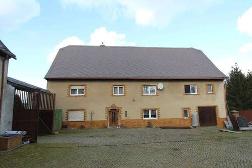 Foto - Haus zum Kaufen in Limbach-Oberfrohna 310.000,00 € 200 m²