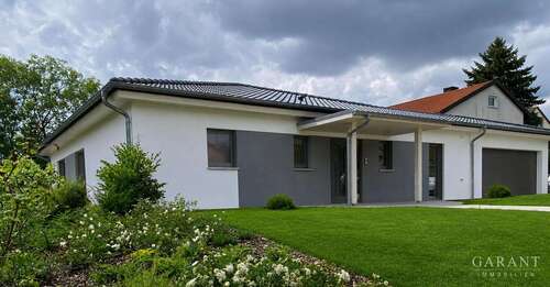 Foto - Haus zum Kaufen in Schlüsselfeld 798.000,00 € 140 m²