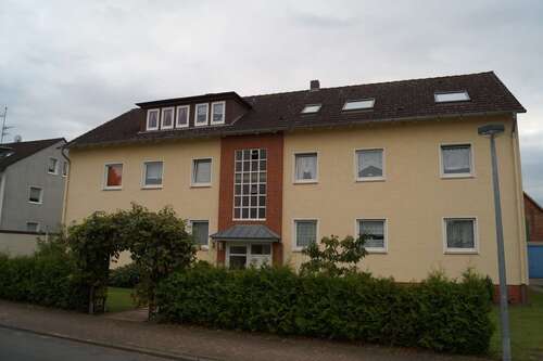 Foto - Wohnung zum Mieten in Giesen 680,00 € 89 m²