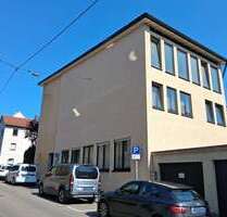 Haus zum Kaufen in Stuttgart Feuerbach 1.100.000,00 € 902 m² - Stuttgart / Feuerbach