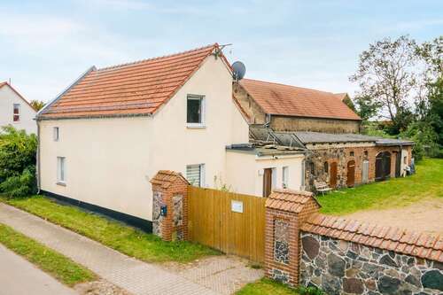 Foto - Haus zum Kaufen in Rehfelde 160.000,00 € 77.26 m²