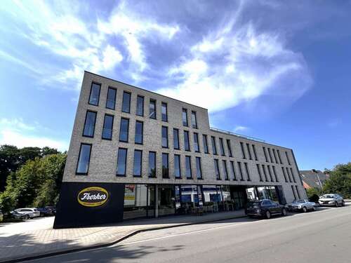 Foto - Büro in Cloppenburg 2.950,00 € 367.12 m²