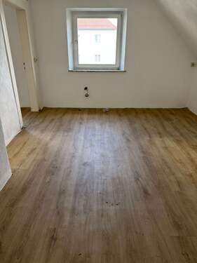 Foto - Wohnung zum Mieten in Tirschenreuth 405,00 € 33.83 m²