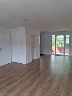 Foto - Wohnung zum Mieten in Feldkirchen-Mitterharthausen 753,00 € 98.67 m²
