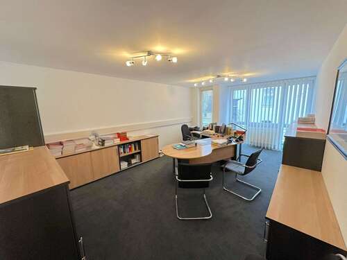 Foto - Büro in Düsseldorf 800,00 € 65 m²