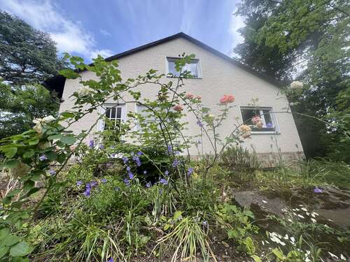 Foto - Haus zum Kaufen in Wiesbaden 1.590.000,00 € 350 m²