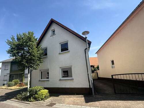 Foto - Haus zum Kaufen in Graben-Neudorf 329.000,00 € 166.67 m²